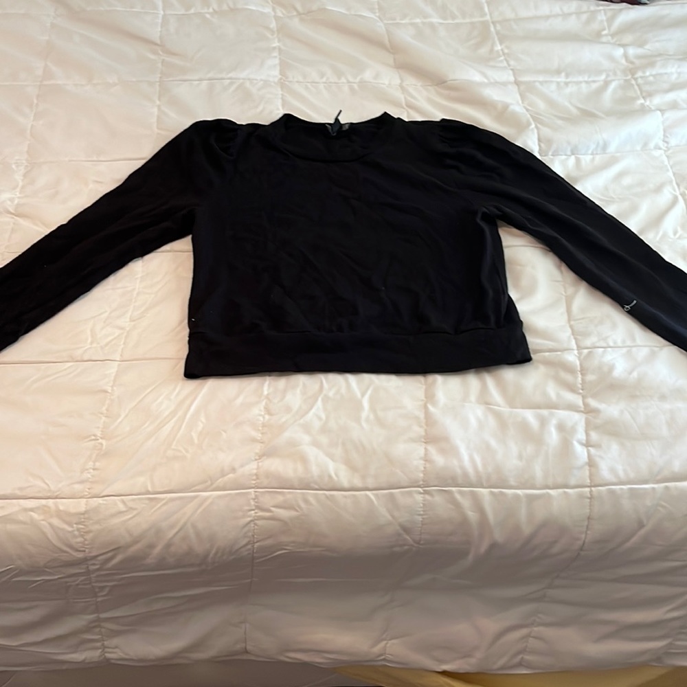 Forever 21 black crop sweater